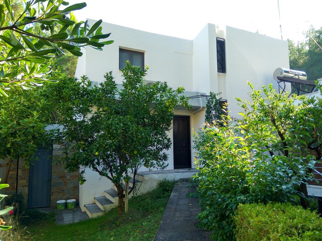 Sani Villa Maria Exterior photo